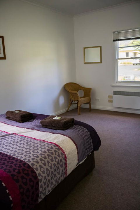 Giants Table And Cottages - Accommodation Daintree 6