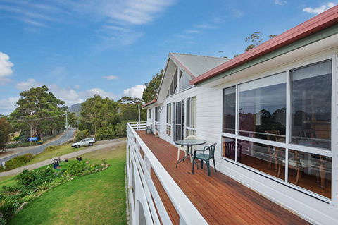 Harvey Farm Lodge - Accommodation Daintree 16
