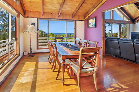 Harvey Farm Lodge - Accommodation Daintree 8