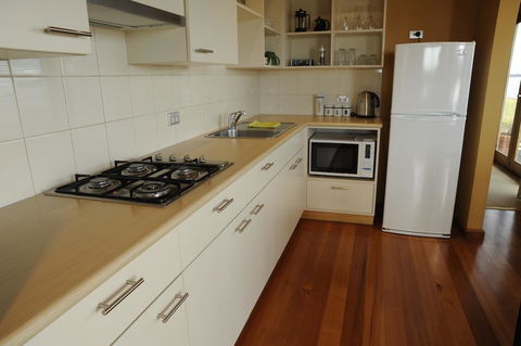 The Boat Shed - Accommodation Daintree 5