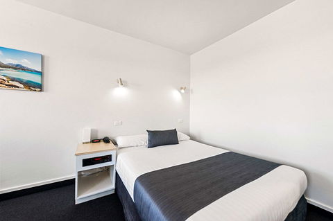 Coach House Launceston - Accommodation Daintree 19