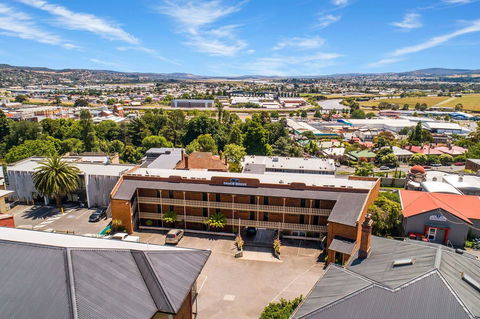 Coach House Launceston - Accommodation Daintree 32