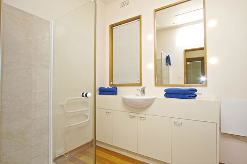 Riverfront Motel & Villas - Accommodation Daintree 2