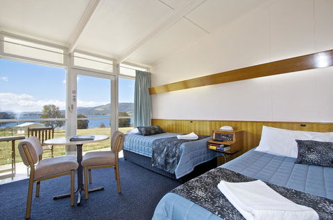 Riverfront Motel & Villas - Accommodation Daintree 13