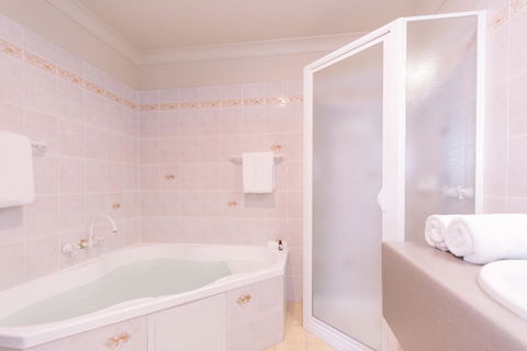 Hadley\'s Orient Hotel - Accommodation Daintree 40