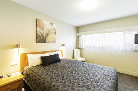 The Old Woolstore Apartment Hotel - Accommodation Daintree 7