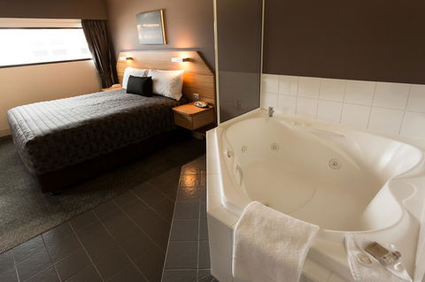 The Old Woolstore Apartment Hotel - Accommodation Daintree 28