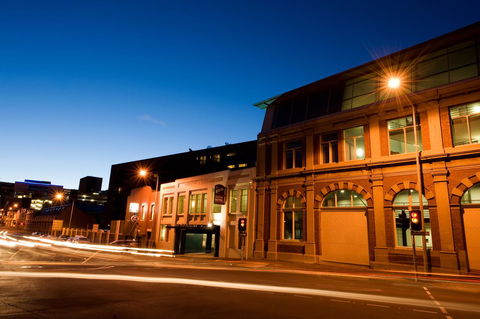 The Old Woolstore Apartment Hotel - Accommodation Daintree 2
