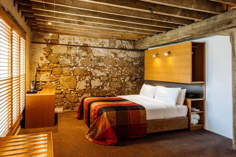The Henry Jones Art Hotel - Accommodation Daintree 16