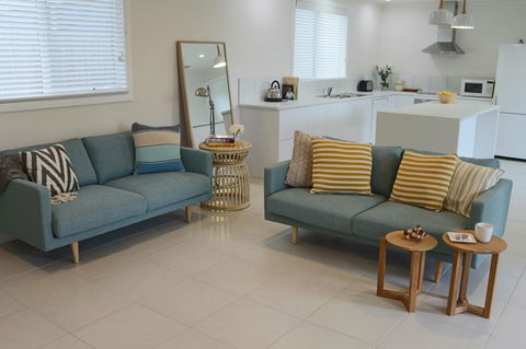 Sisters Beach Paradise - Accommodation Daintree 0
