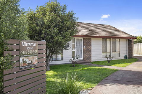 Mirramar House - Accommodation Daintree 0