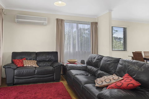 Mirramar House - Accommodation Daintree 11