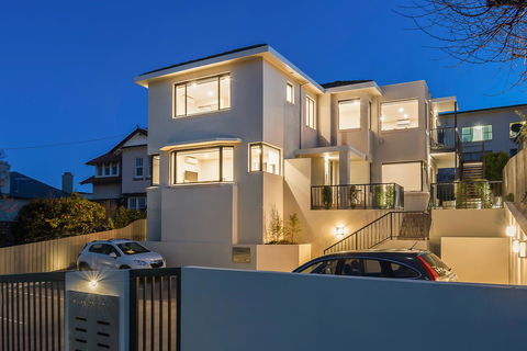 110 Hampden Apartments - Accommodation Daintree 16