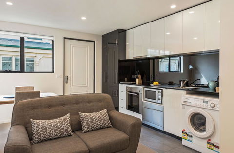 110 Hampden Apartments - Accommodation Daintree 1