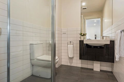 110 Hampden Apartments - Accommodation Daintree 21