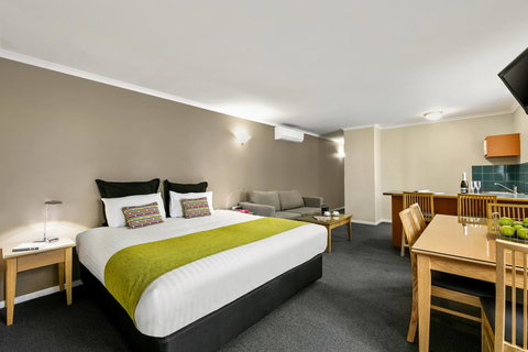 Hobart Waterfront Apartments - Accommodation Daintree 2