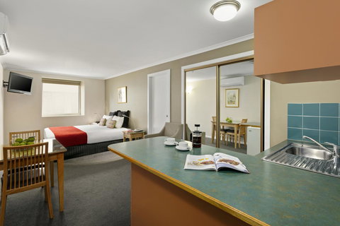 Hobart Waterfront Apartments - Accommodation Daintree 0