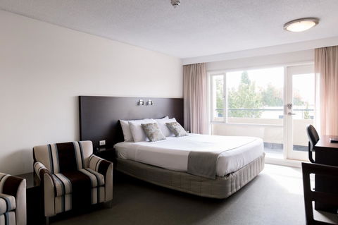 St Ives Apartments - Accommodation Daintree 17