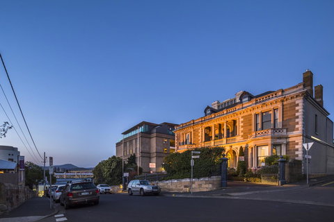 Lenna Of Hobart - Accommodation Daintree 21