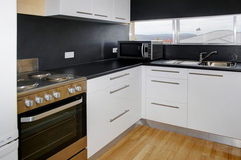 Graham Apartments - Accommodation Daintree 12
