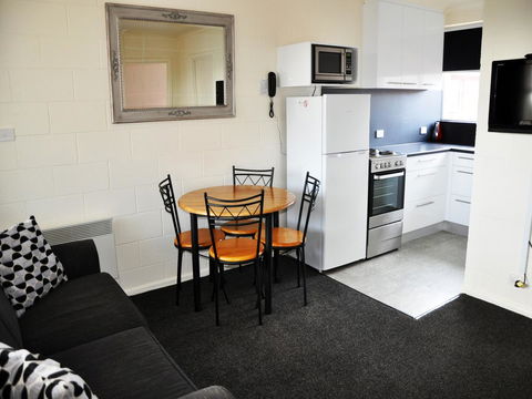 Graham Apartments - Accommodation Daintree 1