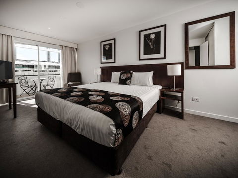 Salamanca Suites - Accommodation Daintree 11