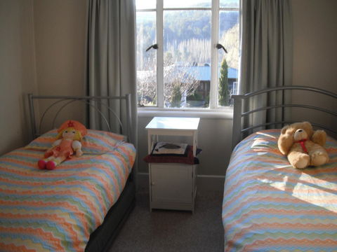 Maydena Chalet - Accommodation Daintree 13
