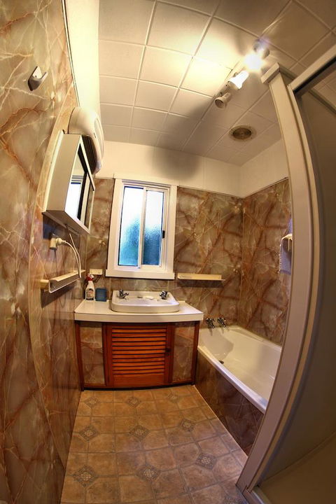 Maydena Chalet - Accommodation Daintree 19