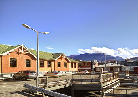 Mayfair Plaza Motel And Apartments - Accommodation Daintree 3