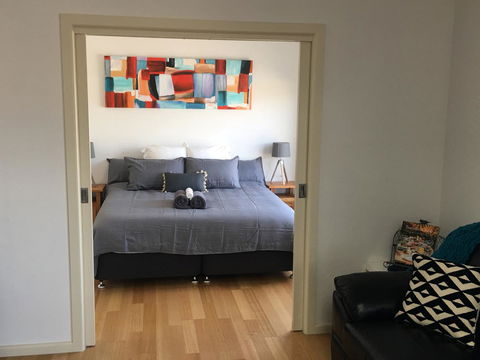 Bellerive Marina View Apartments NO 27 - Accommodation Daintree 12