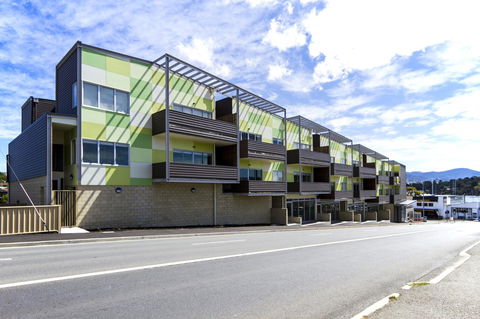 Bellerive Marina View Apartments NO 27 - Accommodation Daintree 24