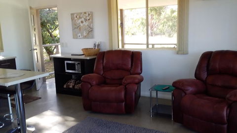Pelican Point Sanctuary - Accommodation Daintree 27
