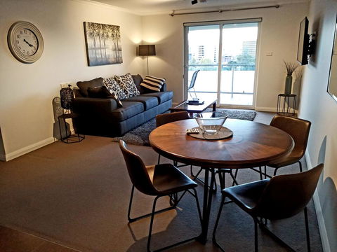 Hampden At Battery Point - Accommodation Daintree 11