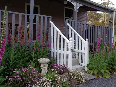 Post House Cottage - Accommodation Daintree 2
