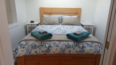 Karoola Cottage Self Contained - Accommodation Daintree 8