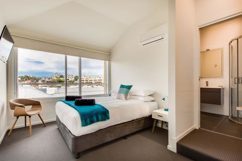 Salamanca Galleria Apartments - Accommodation Daintree 11