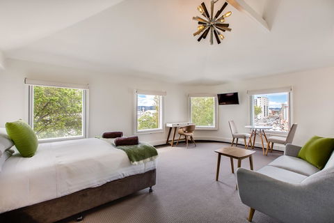 Salamanca Galleria Apartments - Accommodation Daintree 3