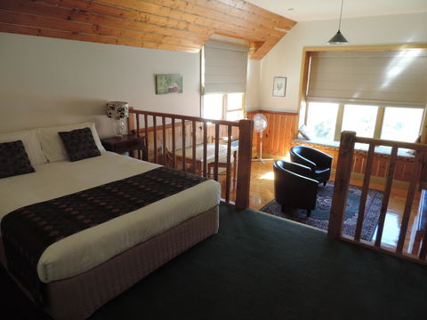 Bushman's Cafe - Accommodation Daintree 12