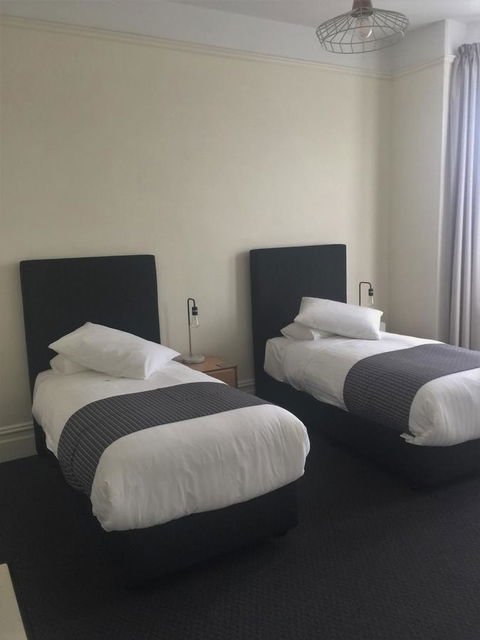 Grosvenor Court Apartments - Accommodation Daintree 23