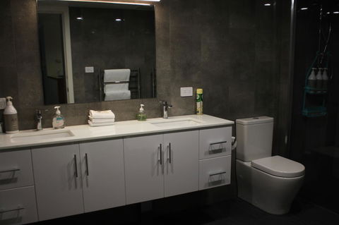 Jenatt Apartments Salamanca - Accommodation Daintree 39