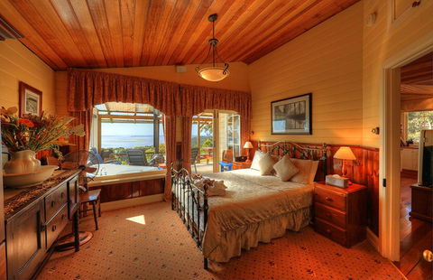 Island View Spa Cottage - Accommodation Daintree 2