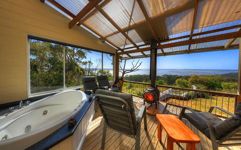 Island View Spa Cottage - Accommodation Daintree 6