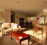 Hobart Villa - Accommodation Daintree