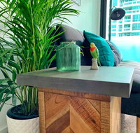New CBD Apartment With Balcony near Southern Cross Station - Accommodation Daintree