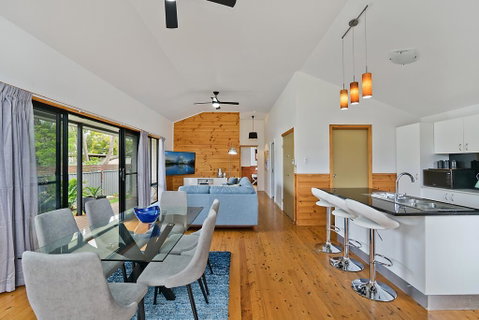 Newcastle Short Stay Apartments - Glebe Road Adamstown - Accommodation Daintree 0