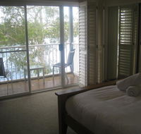Noosa Entrance Waterfront Resort - Accommodation Daintree
