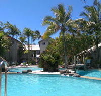 Noosaville Resort Living on Noosa River Gympie Terrace - Accommodation Daintree