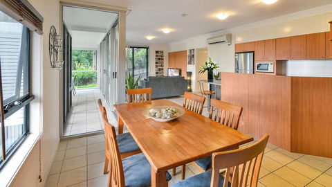 Oasis 1 On Hamilton Island - Accommodation Daintree 3