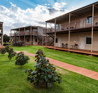 Oasis Newman - Accommodation Daintree