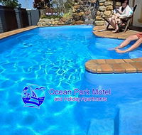 Ocean Park Motel  Holiday Apartments - Accommodation Daintree